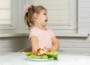 mon enfant refuse de manger